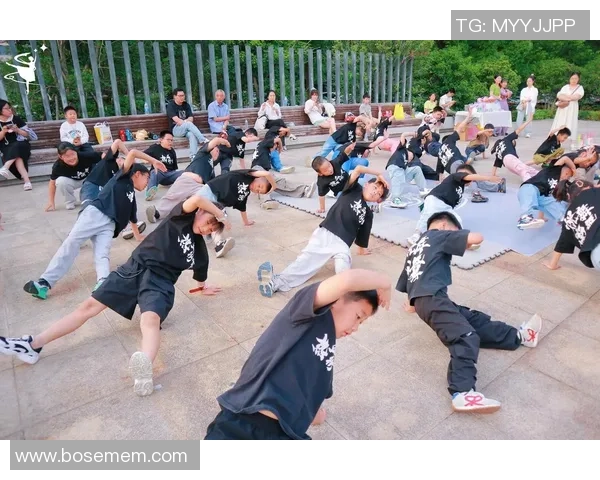 街舞评论：成都街舞队的防守得失